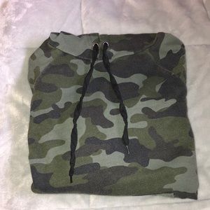 Forever 21 Camo Sweatshirt